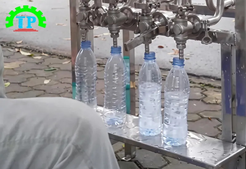 Chi tiết cụm đầu v&ograve;i của m&aacute;y chiết kh&ocirc;ng d&ugrave;ng điện Th&agrave;nh Ph&aacute;t