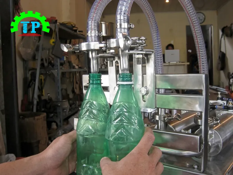 Chi tiết cụm đầu v&ograve;i của m&aacute;y chiết dịch sa tế b&aacute;n tự động hai v&ograve;i