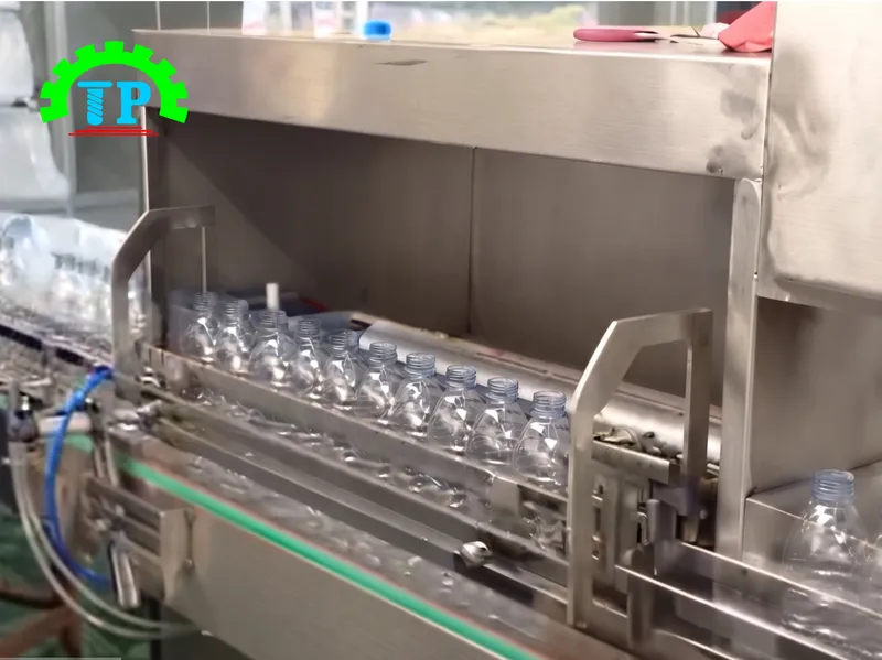 thông số kỹ thuật dây chuyền đóng chai nước tự động